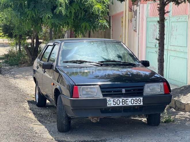 LADA (VAZ) 21099