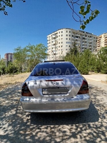 Mercedes E 320 2005, 327,000 km - 3.2 l - Bakı