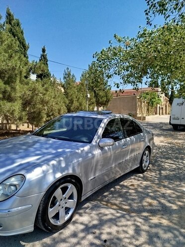 Mercedes E 320 2005, 327,000 km - 3.2 l - Bakı
