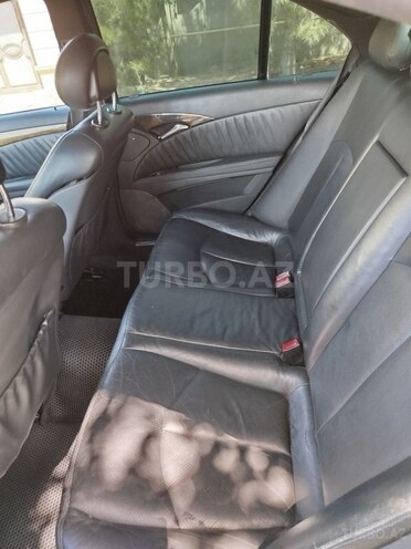 Mercedes E 320 2005, 327,000 km - 3.2 l - Bakı