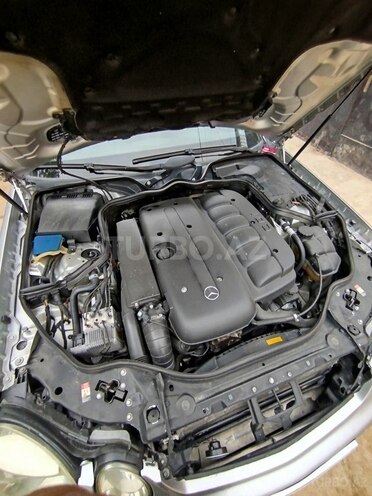 Mercedes E 320 2005, 327,000 km - 3.2 l - Bakı