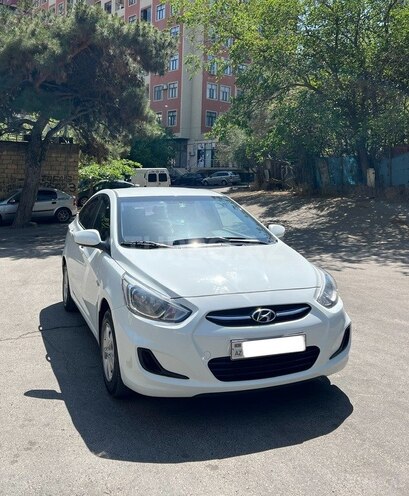 Hyundai Accent