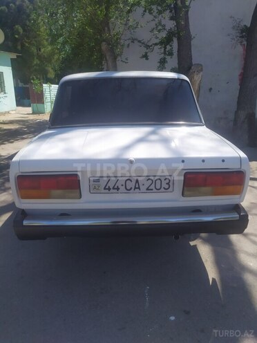 LADA (VAZ) 2107