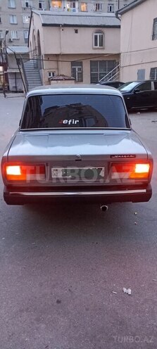 LADA (VAZ) 2107