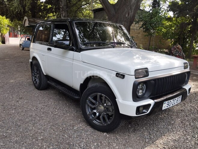 LADA (VAZ) Niva