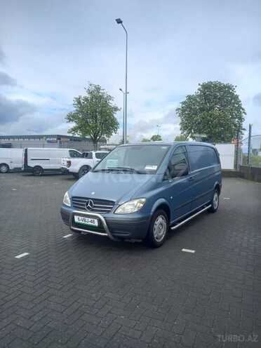 Mercedes Vito 111