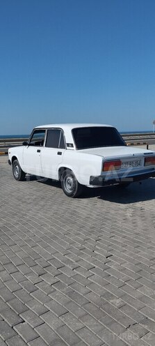 LADA (VAZ) 2107