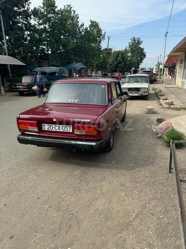 LADA (VAZ) 2107