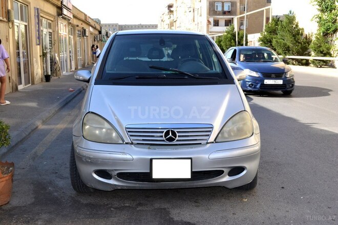 Mercedes A 160