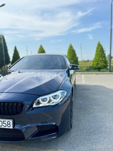 BMW 528