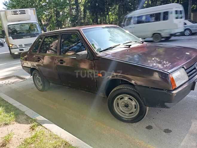 LADA (VAZ) 21099