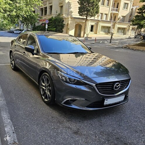 Mazda 6