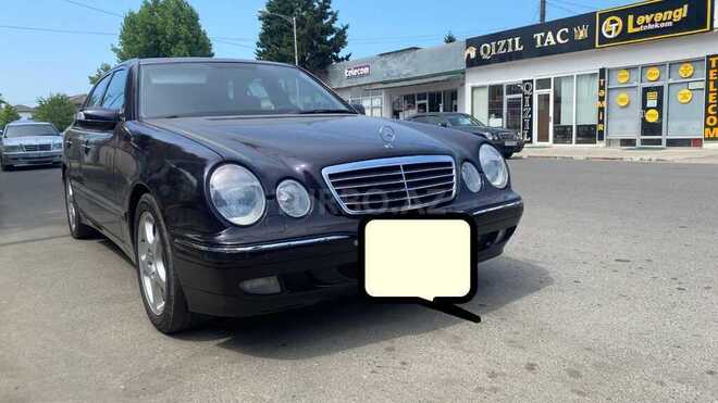 Mercedes E 270