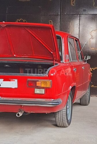 LADA (VAZ) 21011