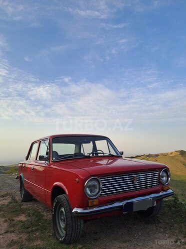 LADA (VAZ) 21011