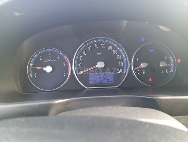 Hyundai Santa Fe 2009, 310,000 km - 2.0 l - Neftçala