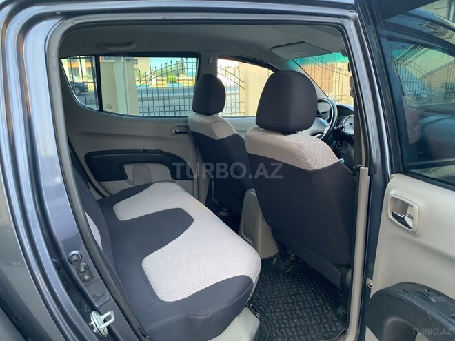 Mitsubishi L200 2010, 192,350 km - 2.5 l - Bakı