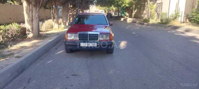 Mercedes E 300