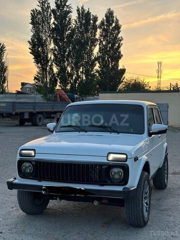 LADA (VAZ) Niva