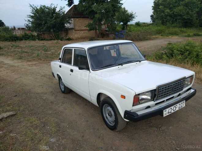 LADA (VAZ) 2107