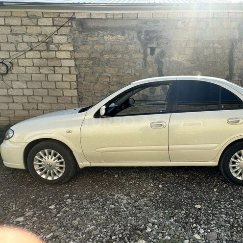 Nissan Sunny 2010, 342,000 km - 1.6 l - Kürdəmir