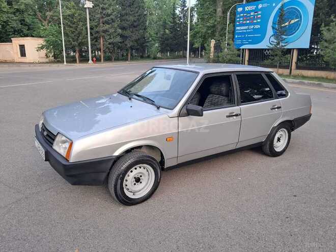 LADA (VAZ) 21099