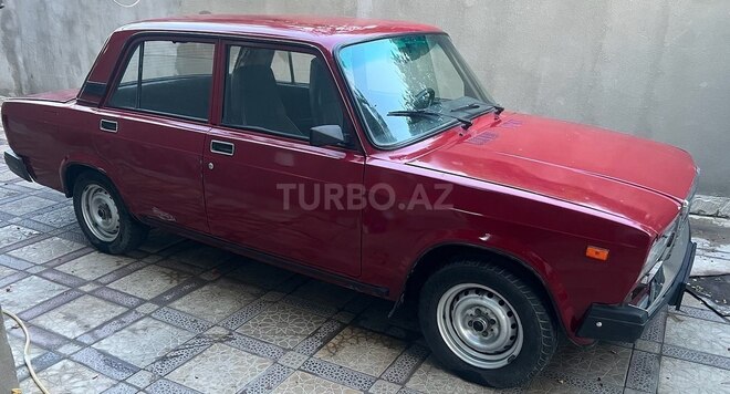 LADA (VAZ) 2107