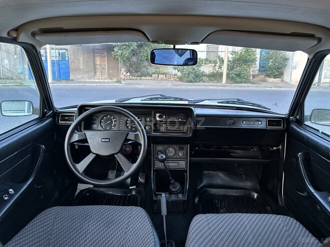 LADA (VAZ) 2107