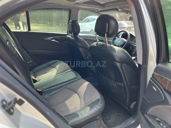 Mercedes E 270 2002, 348,000 km - 2.7 l - Sumqayıt