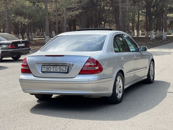 Mercedes E 270 2002, 348,000 km - 2.7 l - Sumqayıt