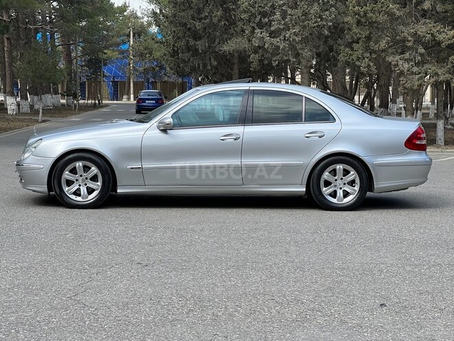 Mercedes E 270 2002, 348,000 km - 2.7 l - Sumqayıt