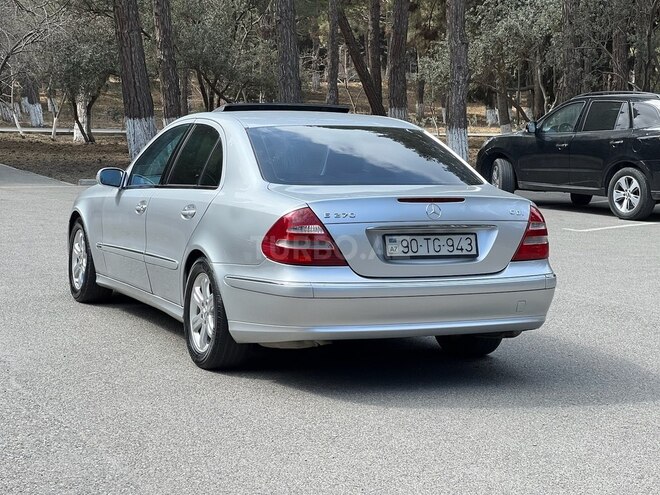 Mercedes E 270 2002, 348,000 km - 2.7 l - Sumqayıt