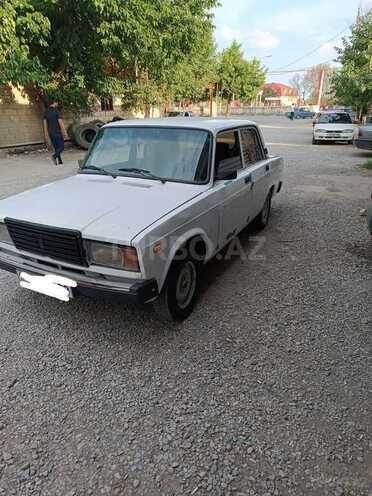 LADA (VAZ) 2107