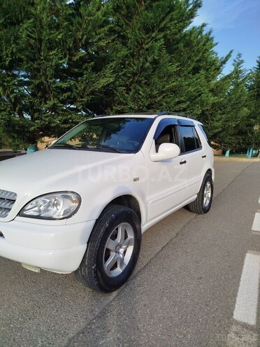 Mercedes ML 320