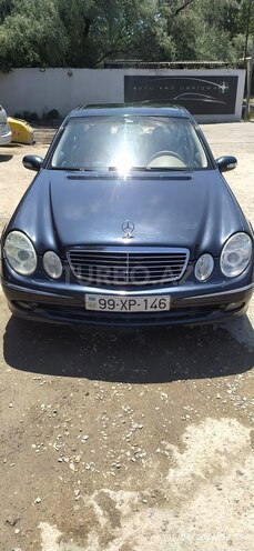 Mercedes E 320