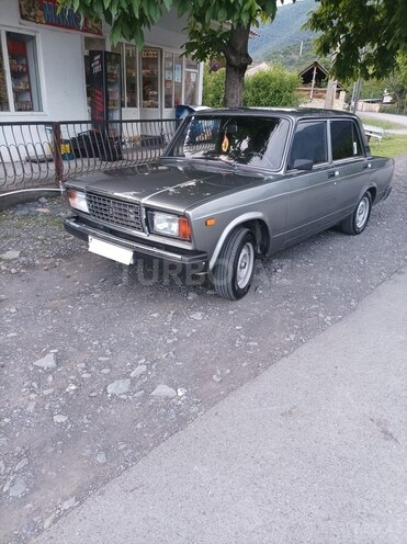 LADA (VAZ) 2107