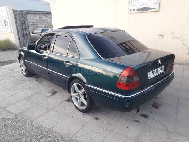 Mercedes C 180