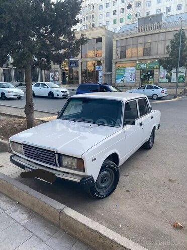 LADA (VAZ) 2107