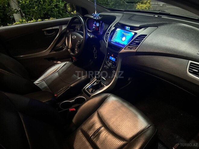Hyundai Avante 2014, 135,000 km - 1.6 л - Bakı