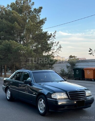 Mercedes C 230 1997, 352,000 km - 2.3 l - Bakı