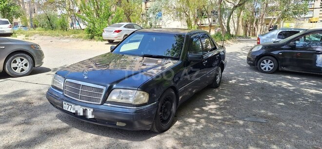 Mercedes C 180