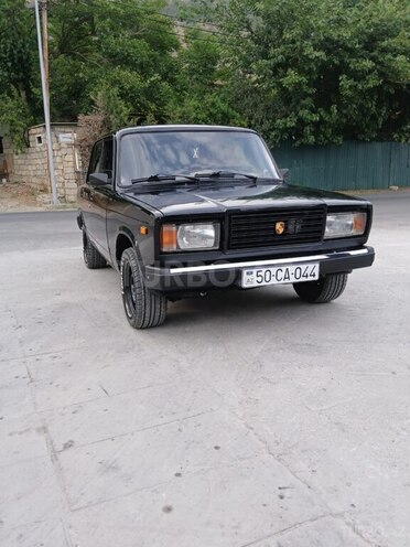 LADA (VAZ) 2107