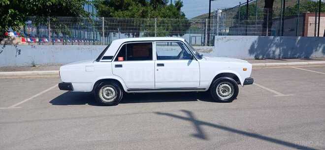 LADA (VAZ) 2107