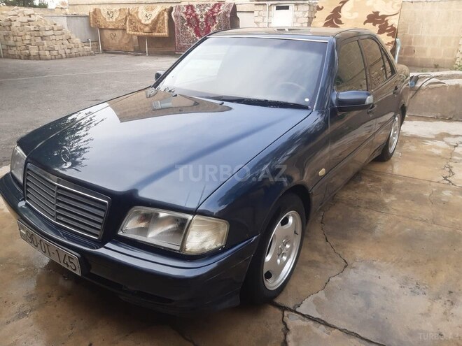 Mercedes C 180