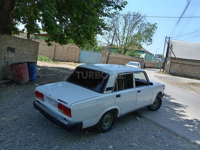 LADA (VAZ) 2107