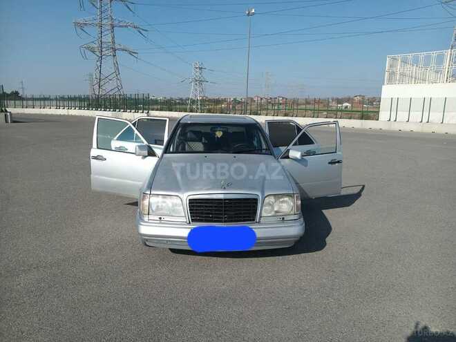 Mercedes E 200 1992, 280,000 km - 2.0 l - Bakı