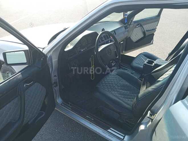 Mercedes E 200 1992, 280,000 km - 2.0 l - Bakı