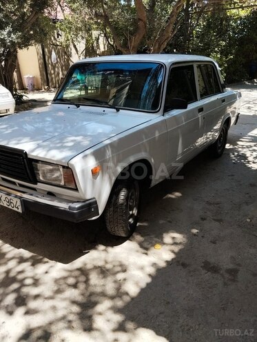 LADA (VAZ) 2107