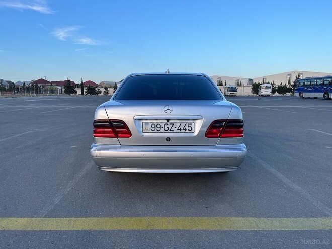 Mercedes E 220 d