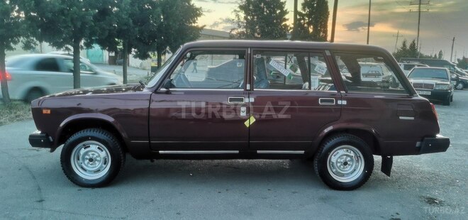 LADA (VAZ) 2104